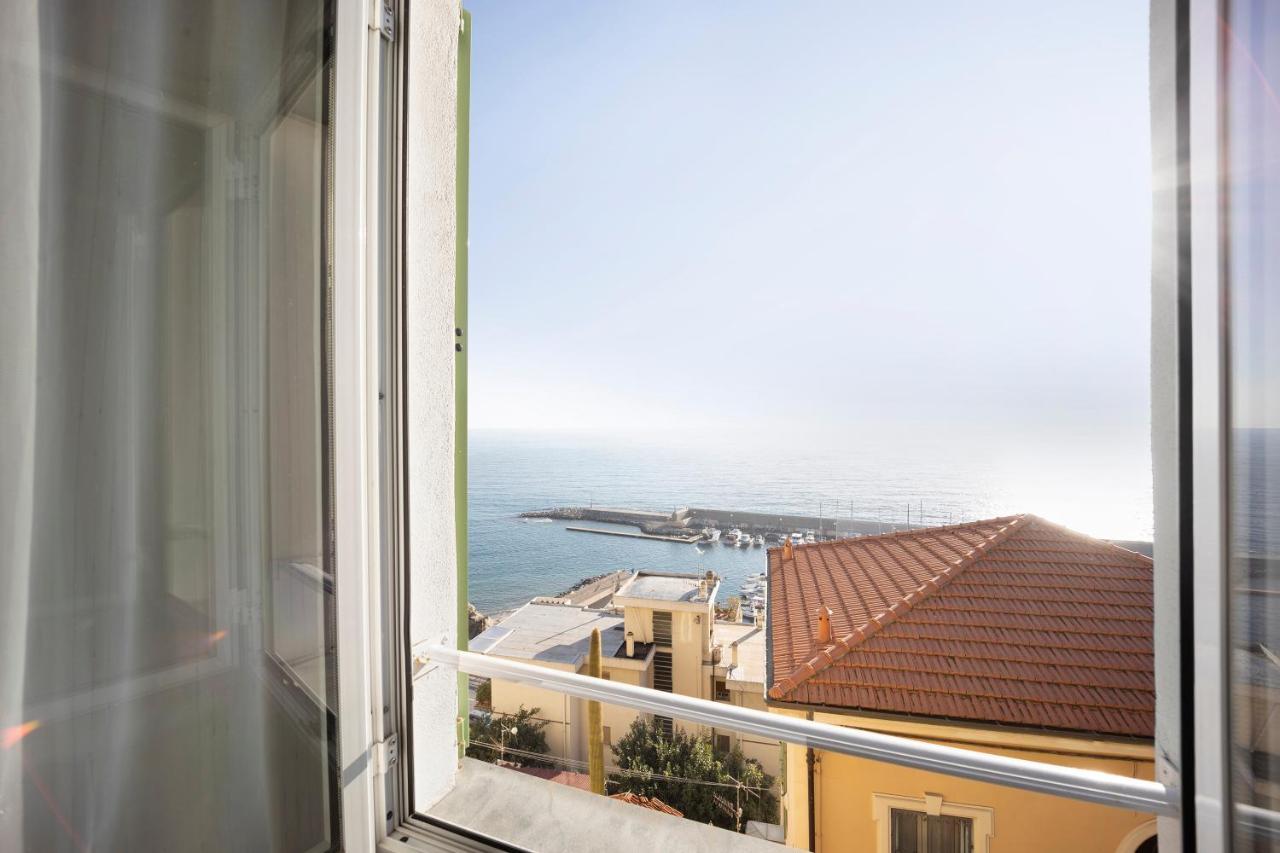 Old City Apartment Seaview บอร์ดิเกรา ภายนอก รูปภาพ